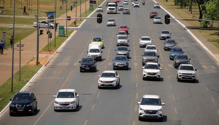 Dnit intensificará notificação de dívidas de proprietários de veículos